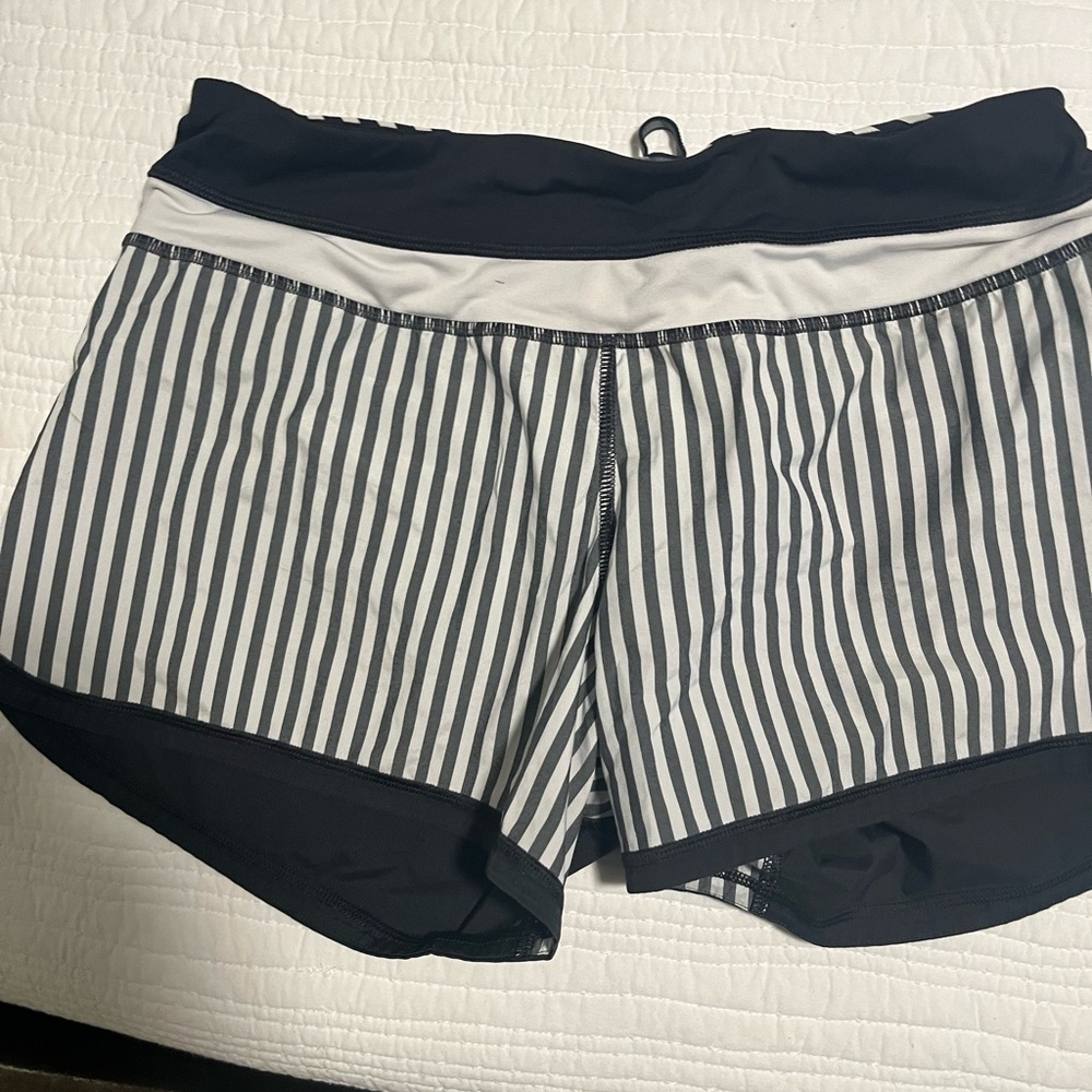 Lululemon Athletica Black and White Athletic Shorts with 4 Inch Inseam